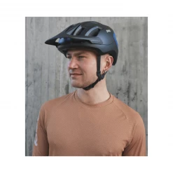 Casco POC Axion Negro Azul Eléctrico Metalizado Mate -Ciclismo Ventas casco poc axion negro azul electrico metalizado mate 5